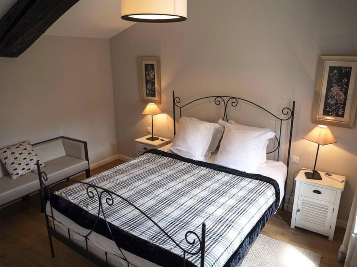 Cozy Nest In The Center Of Isle Sur La Sorgue For 4 People Lejlighed LʼIsle-sur-la-Sorgue Eksteriør billede