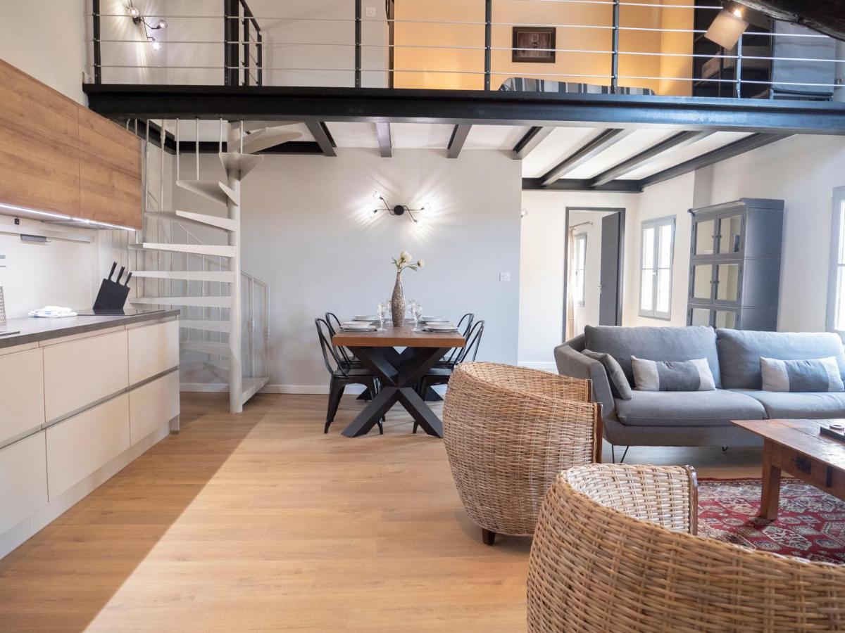 Cozy Nest In The Center Of Isle Sur La Sorgue For 4 People Lejlighed LʼIsle-sur-la-Sorgue Eksteriør billede